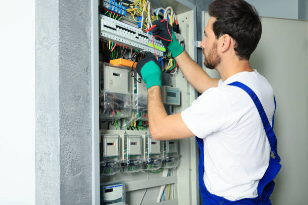 Best Residential Electrician Services  in Walnut Creek, OH